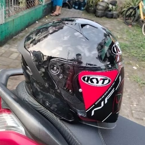 HELM KYT NFJ REPAINT CARBON FORGED