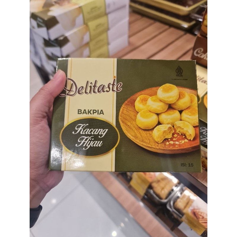 

Bakpia Delitaste rasa kacang ijo, keju, coklat