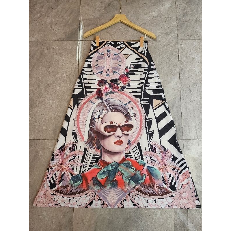 Rok bangkok scuba print import motif branded 3