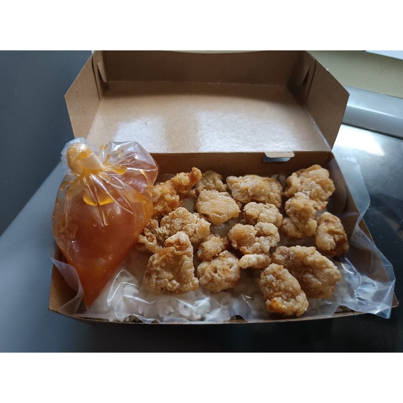

(Termurah) NASI AYAM KOLOKE