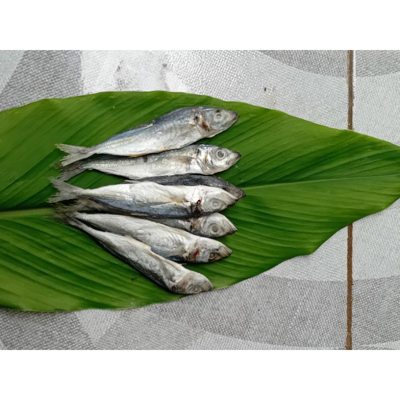 

IKAN ASIN GURIH 1,5KG IKAN ASIN PEDA BULED