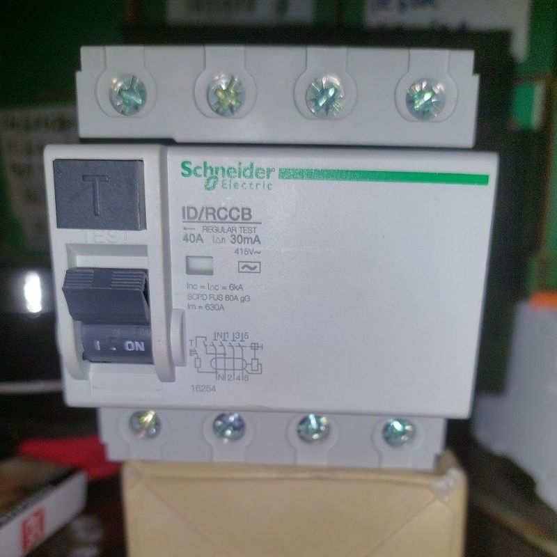 ELCB/RCCB ID SCHNEIDER 4P 40A 30MA
