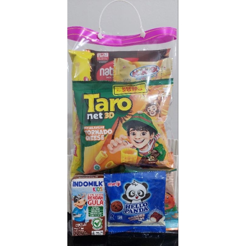 

Hampers snack anak