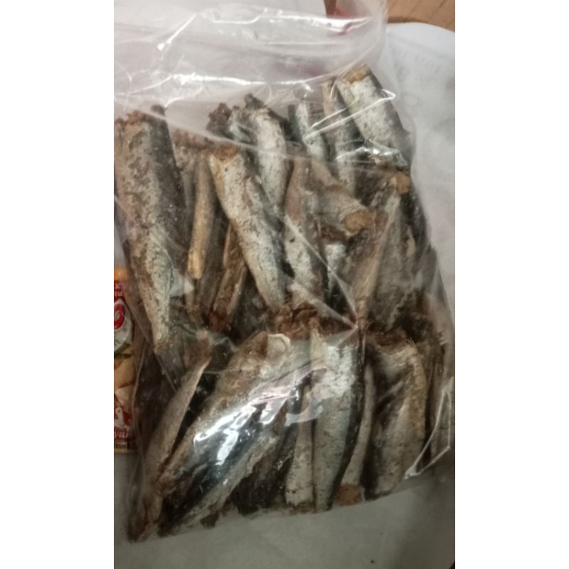 

Ikan asin rebus Lampung tanpa kepala 1 kg