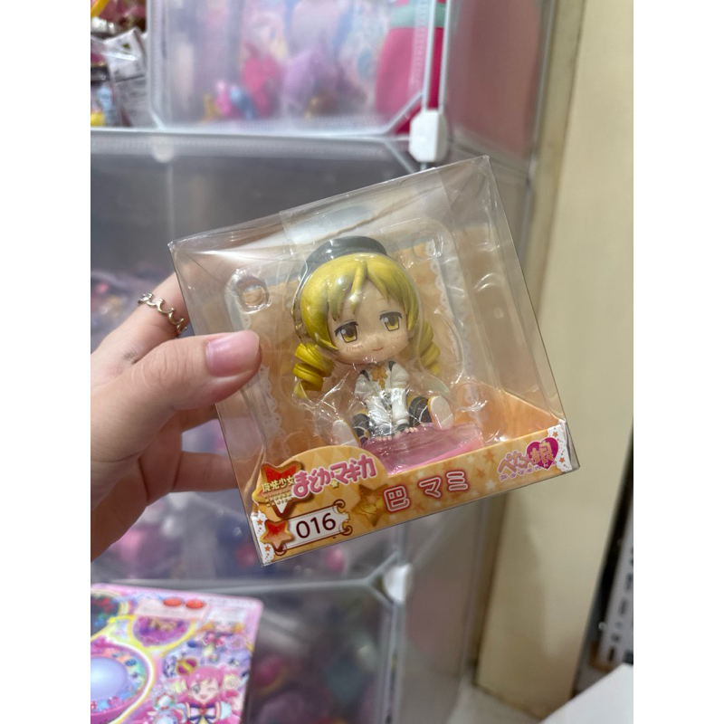Magica Madoka Mami  tomoe Figure Petanko