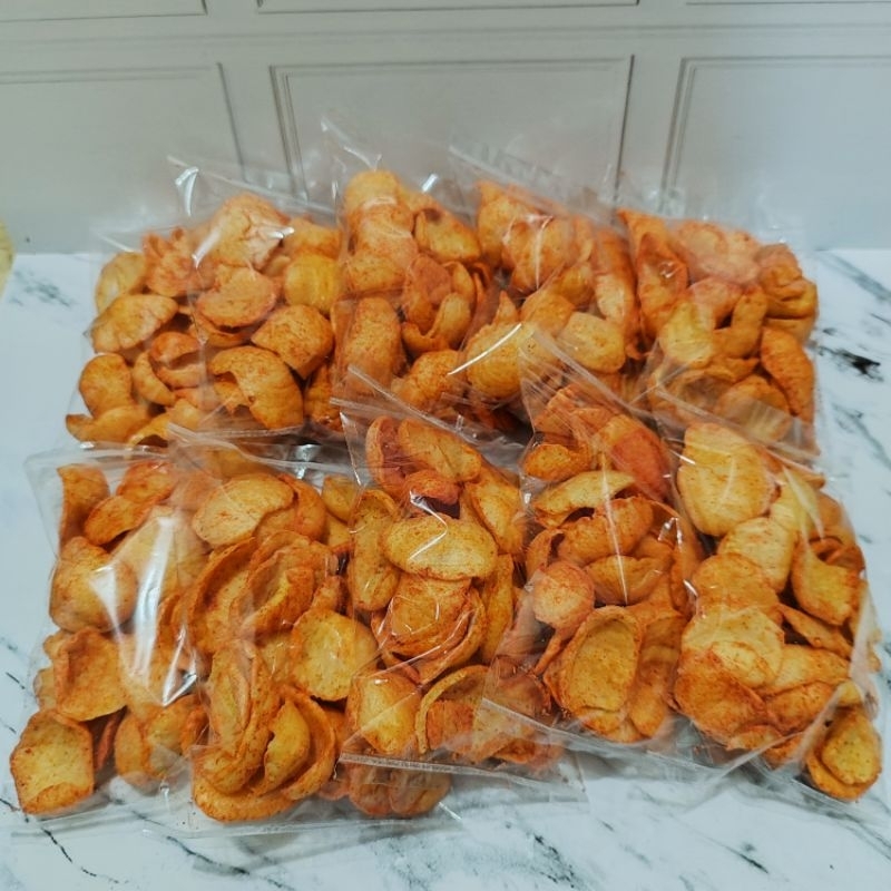 

Snack Kerupuk Kerang Balado Kemasan 1 Pack isi 10