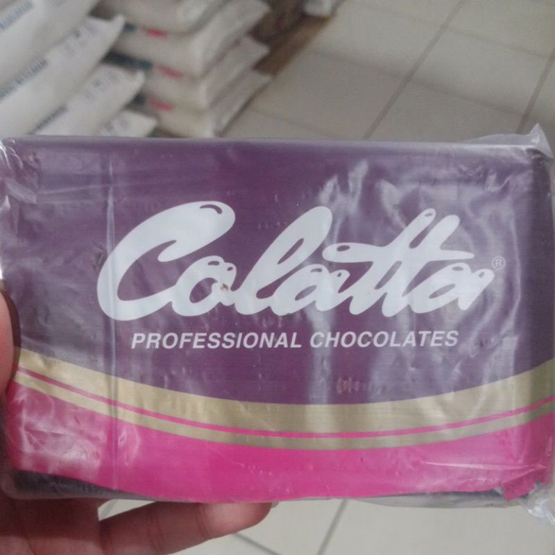 

coklat batang colatta repack 250gr