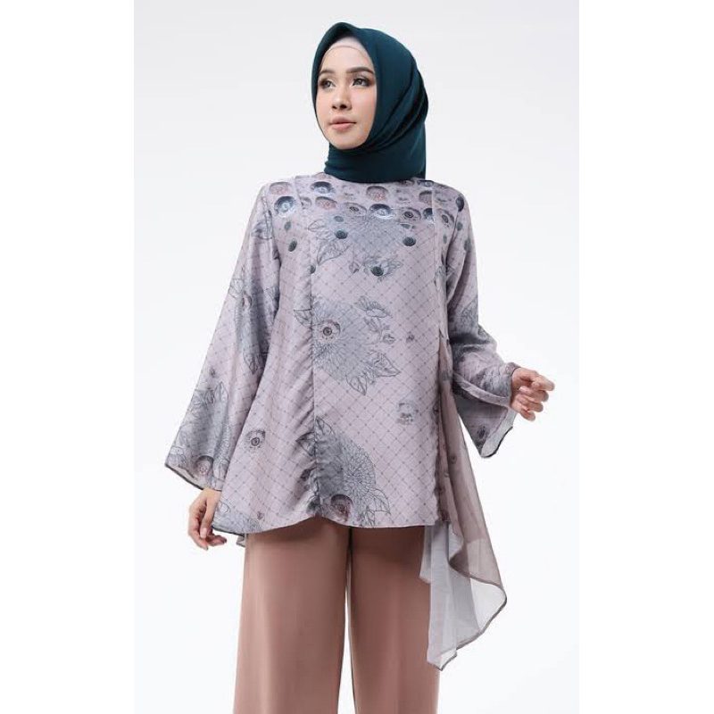 PRELOVED BENAZIR TOP RIAMIRANDA X HIJUP (XL)