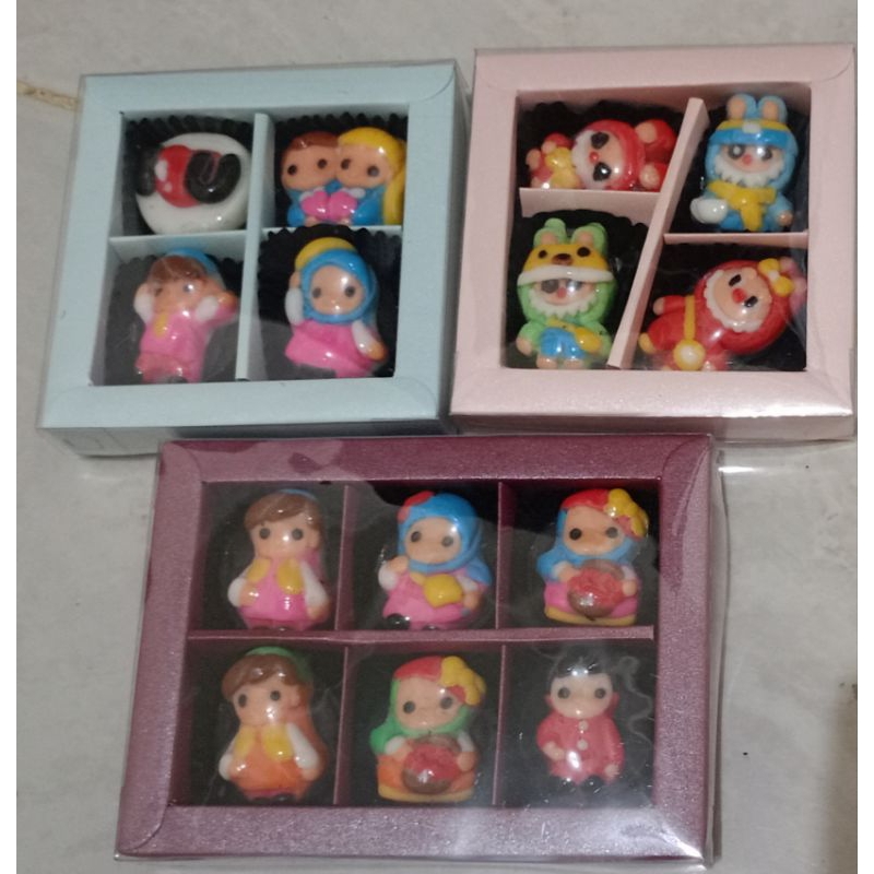 

Coklat karakter kemasan cantik isi 5