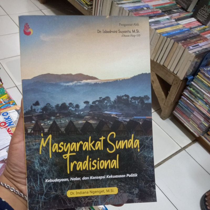 MASYARAKAT SUNDA TRADISIONAL