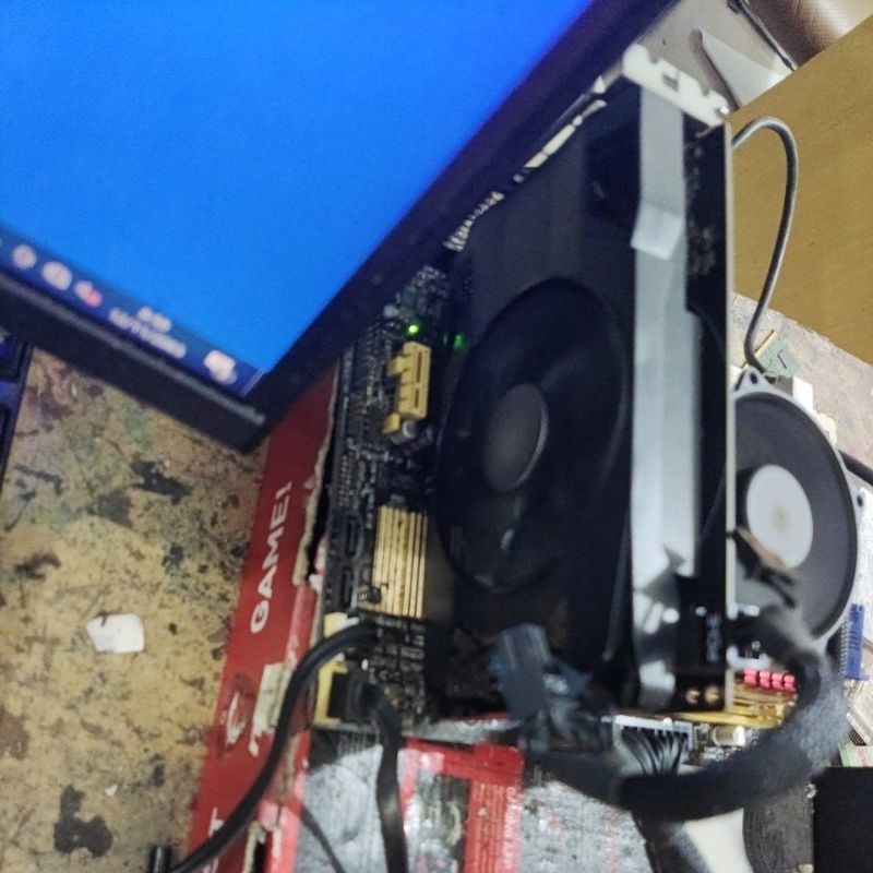 VGA xfx rx460 2gb 128bit ddr5