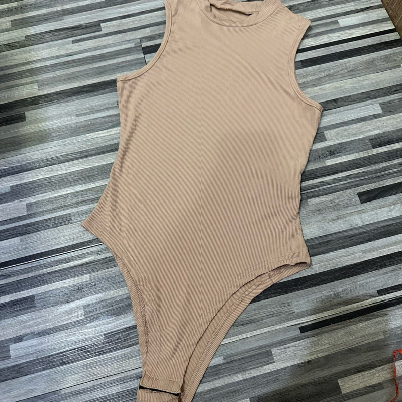 SHEIN Knit Bodysuit Wanita Beige Size XS Like New