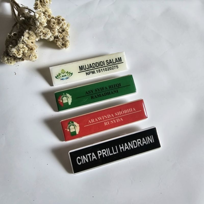 

Papan Nama Akrilik - Custom Desain - Grosir min. 15 pcs
