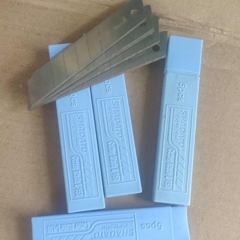 

Isi Pisau Cutter Shadato L 150 1 Tube ( 5 Pcs )