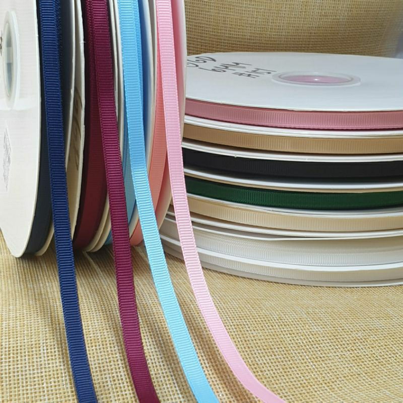 

1 Roll - size 0.6 cm DX | Pita Grosgrain Import ¼ inch