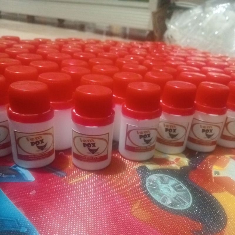 

mini lem fox 50g 1 lusin (12 pcs)