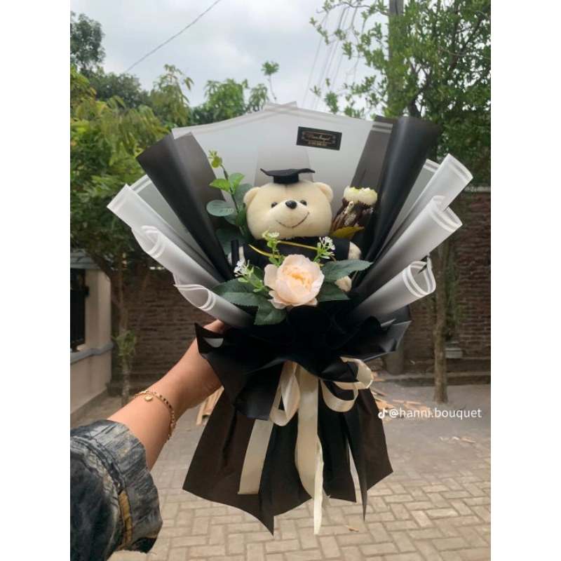 

Buket Wisuda