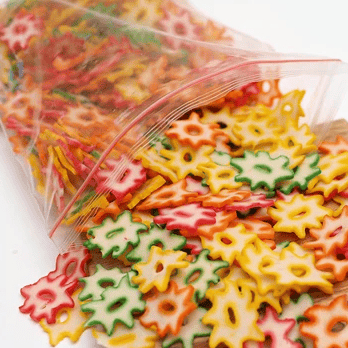 

Kerupuk mentah / kerupuk seblak / kerupuk tersanjung mentah