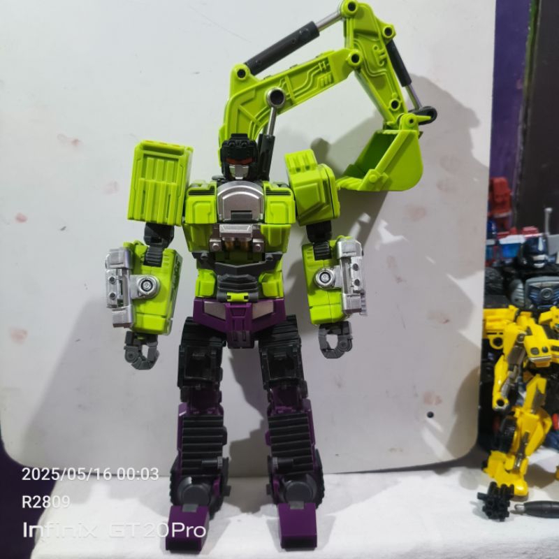 Transformers Devastator Jinbao 20cm