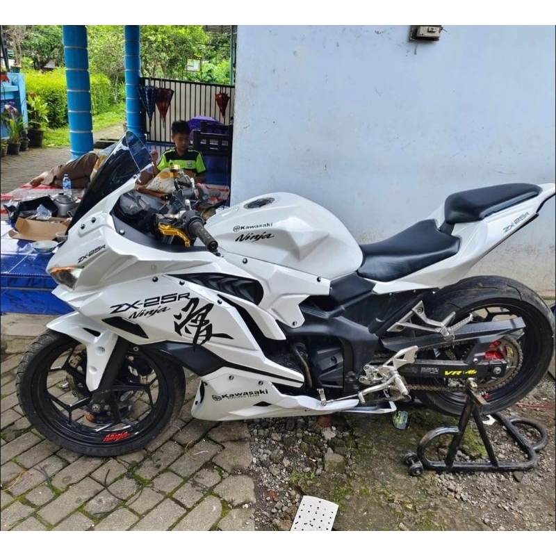 body fullset model zx25r PNP ke ninja 250 fi old