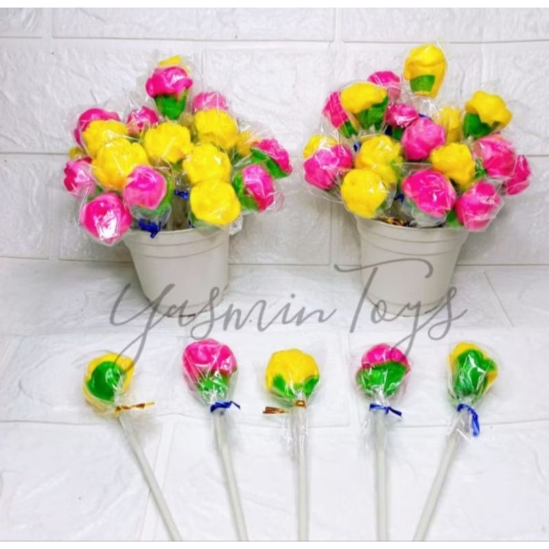 

Permen mawar isi 20pcs berhadiah vas bunga