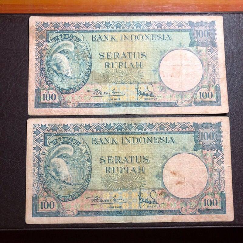 Uang Kuno 100 Rupiah Seri Tupai 1957 2 Lembar