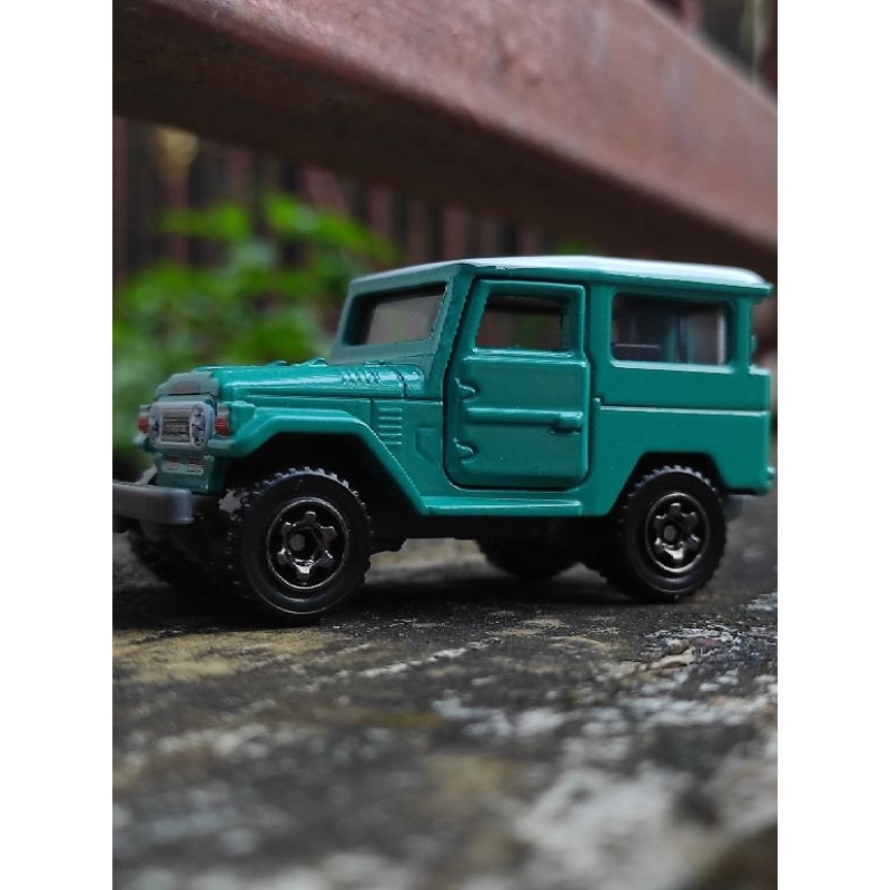 matchbox fj40 hijau loose