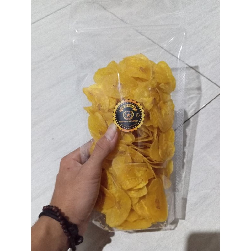 

KERIPIK PISANG TANDUK PREMIUM TIGA PUTRA