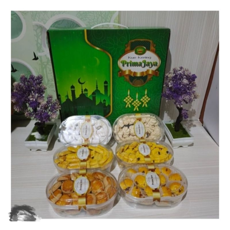 

prima jaya kuker hampers 1 box isi 6