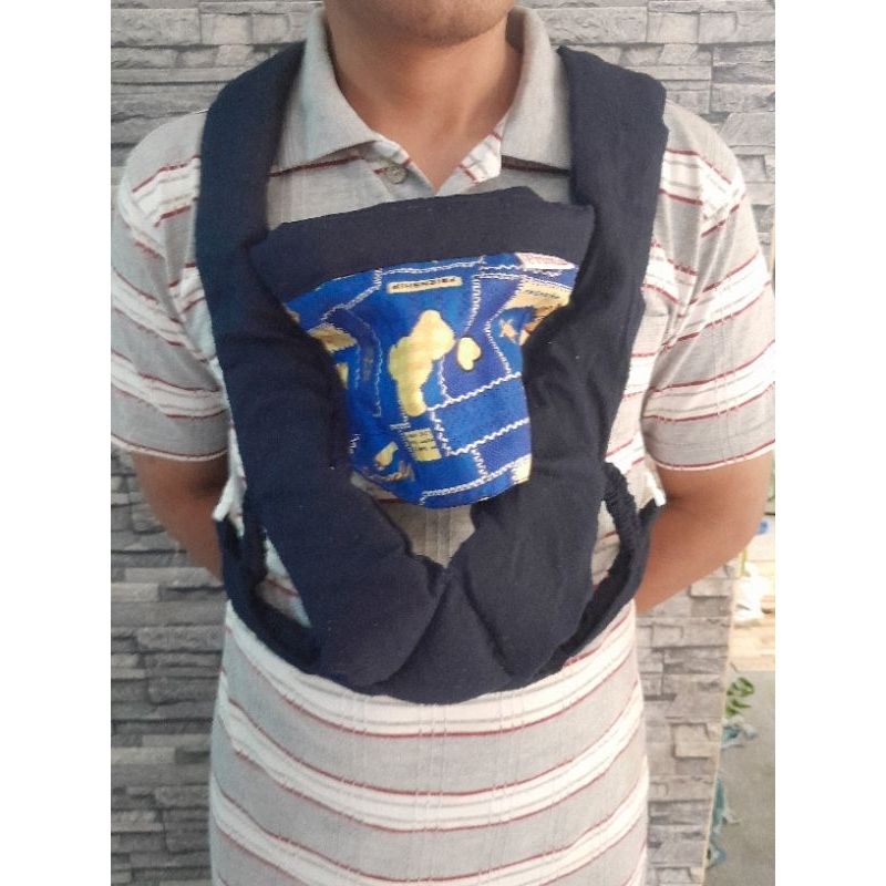gendongan bayi preloved