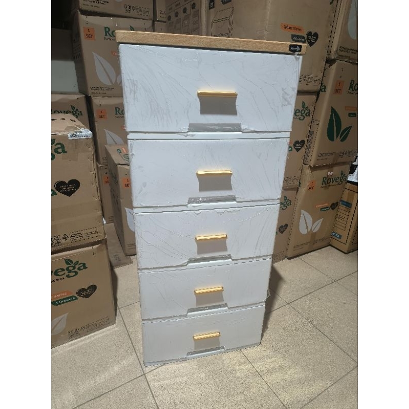 Lemari Plastik Modern Rovega