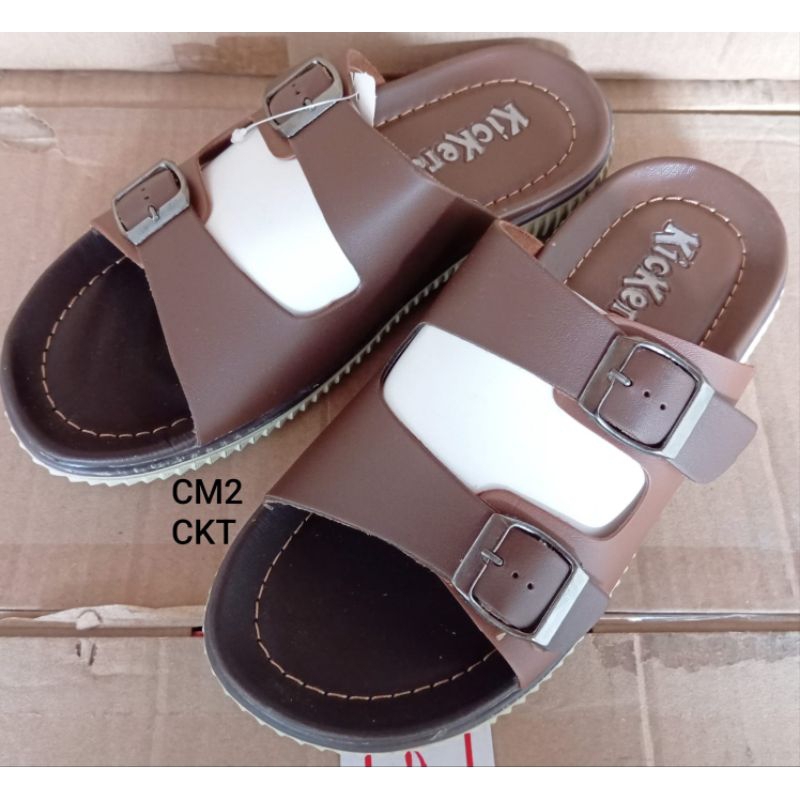 Sandal remaja kekinian, sandal remaja pria, sandal murah, sandal remaja pria terbaru, sandal kekinia