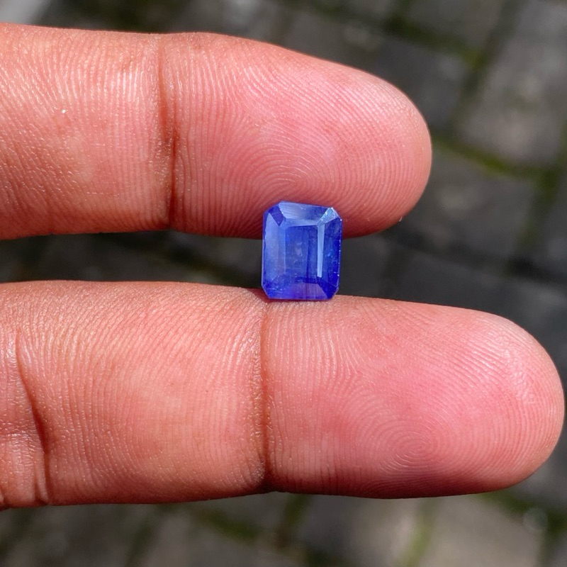 Natural Blue Sapphire Corondum Batu Blue Safir Africa Tanzania Dim 9x7x6 CT 4.10