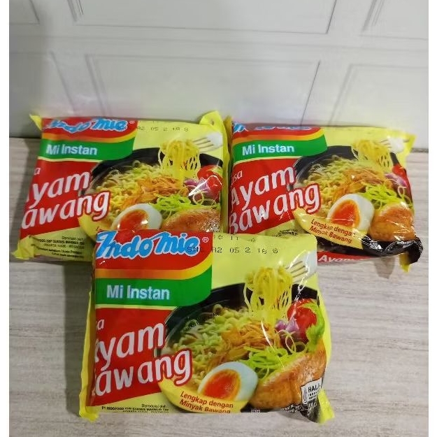

INDOMIE KUAH AYAM BAWANG (ISI 3PCS)