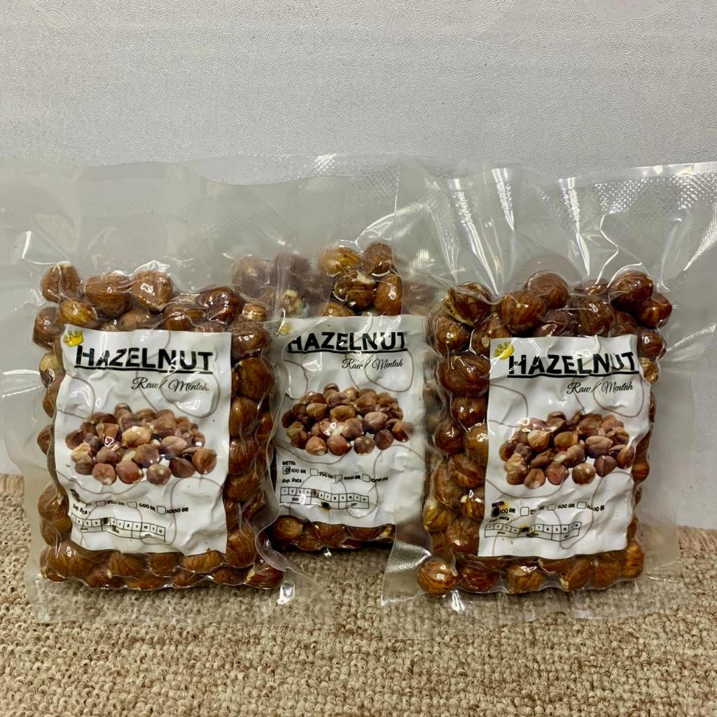 

(Mentah/ Raw) Hazelnut Raw / Kacang Hazel Mentah Natural 100gr/250gr