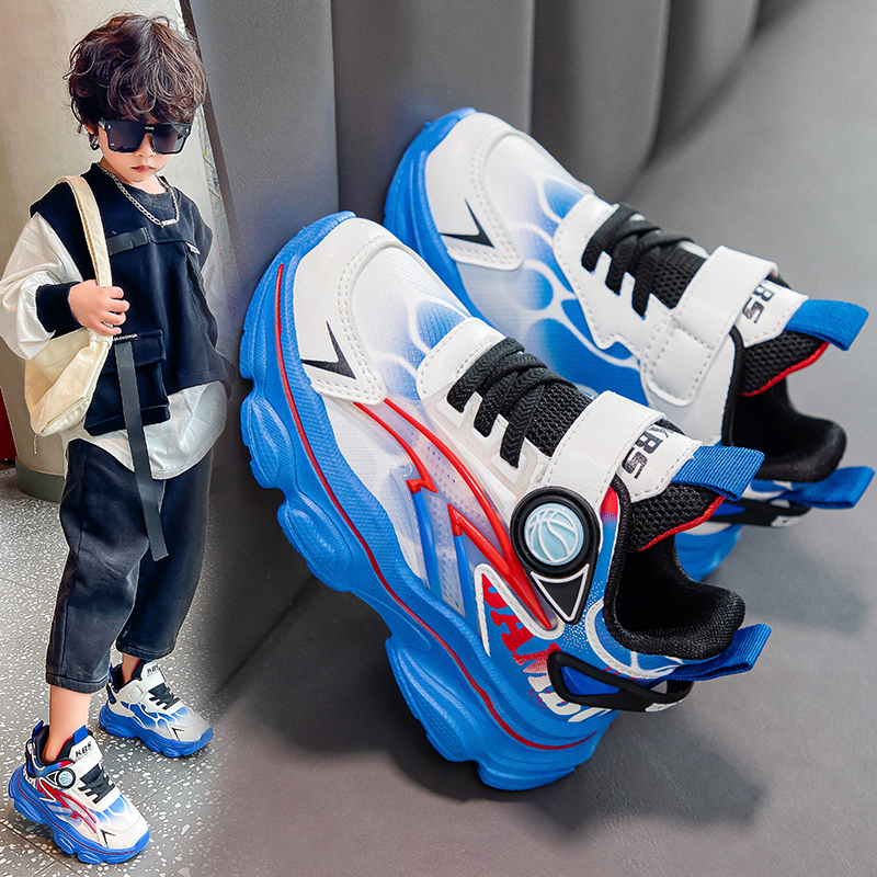 SEPATU ANAK LAKI-LAKI / SEPATU OLAHRAGA TERBARU  / SEPATU SPORT / SEPATU ANAK LAKI-LAKI KEKINIAN