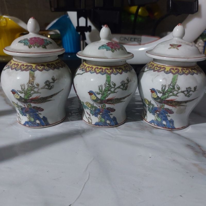 3 pcs Guci tutup kecil keramik kansai tinggi 15 cm