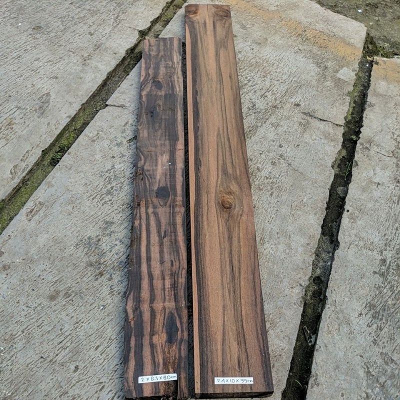 papan kayu eboni