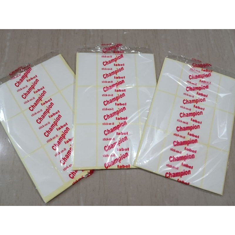 

Stiker label nama untuk keperluan undangan