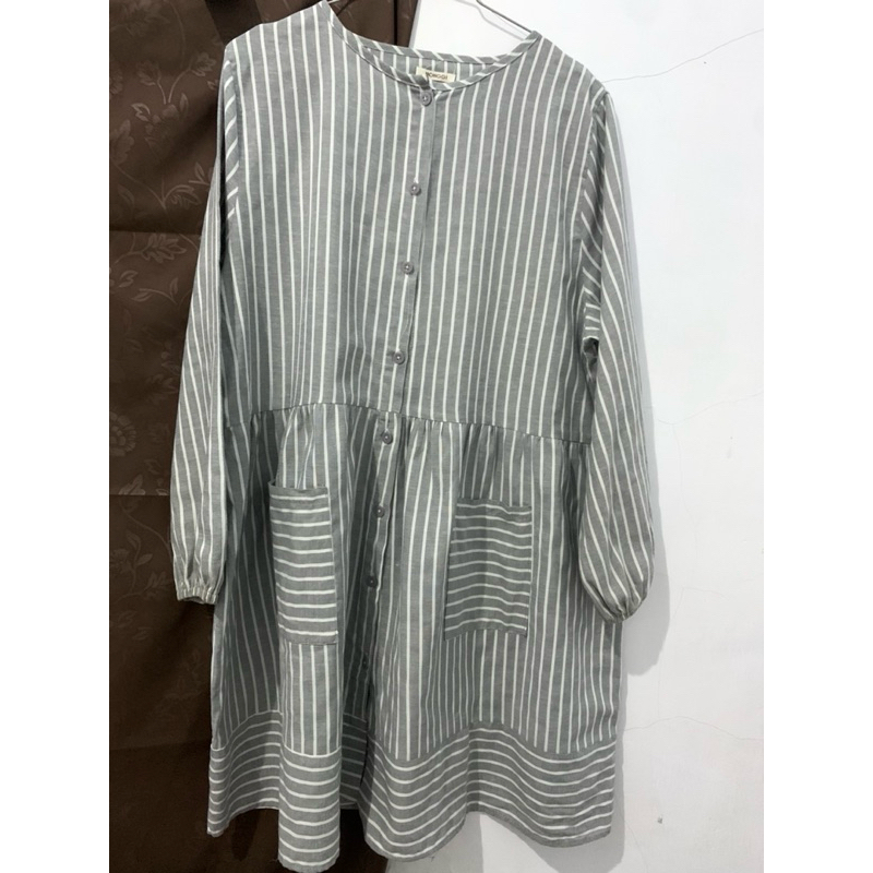 ‼️PRELOVED BLOUSE TUNIK MONGGI‼️
