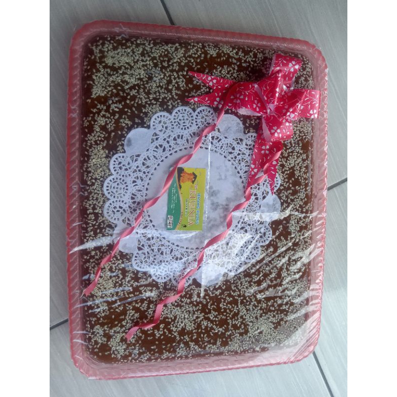 

jenang lamaran atau hantaran