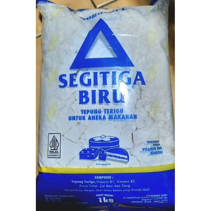 

Tepung Segitiga Biru kemasan Ekonomis Bogasari 1kg