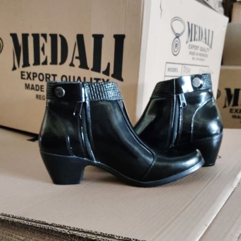 Sepatu Wanita PDH Booth Mengkilap Sepatu Wanita Kulit Asli