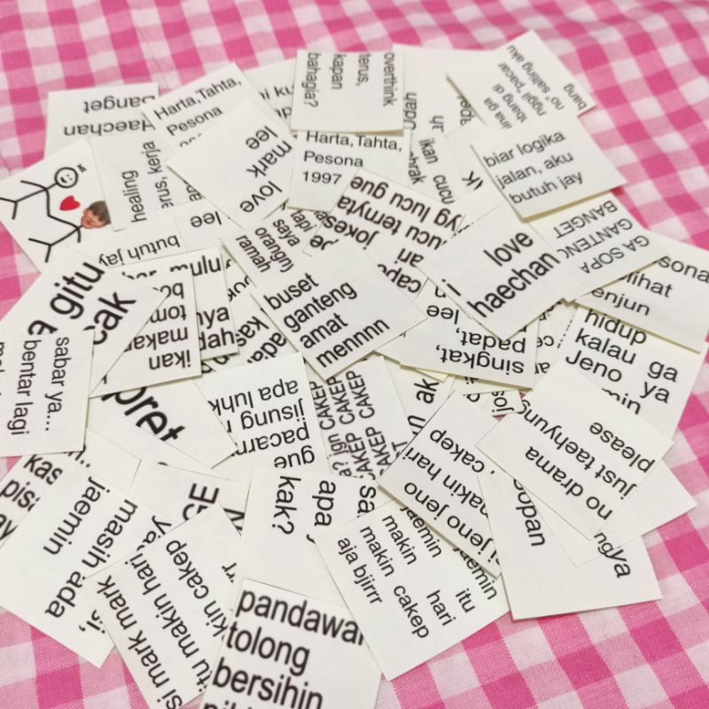 

Stiker anomali random by manikelss