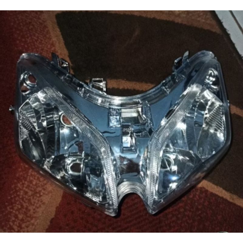 Reflektor + mika lampu depan vario 110 lama karbu