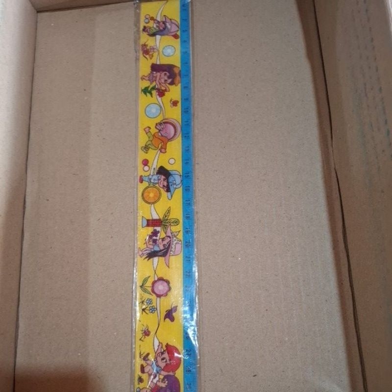 

penggaris 30cm 3D jadul ..made in taiwan