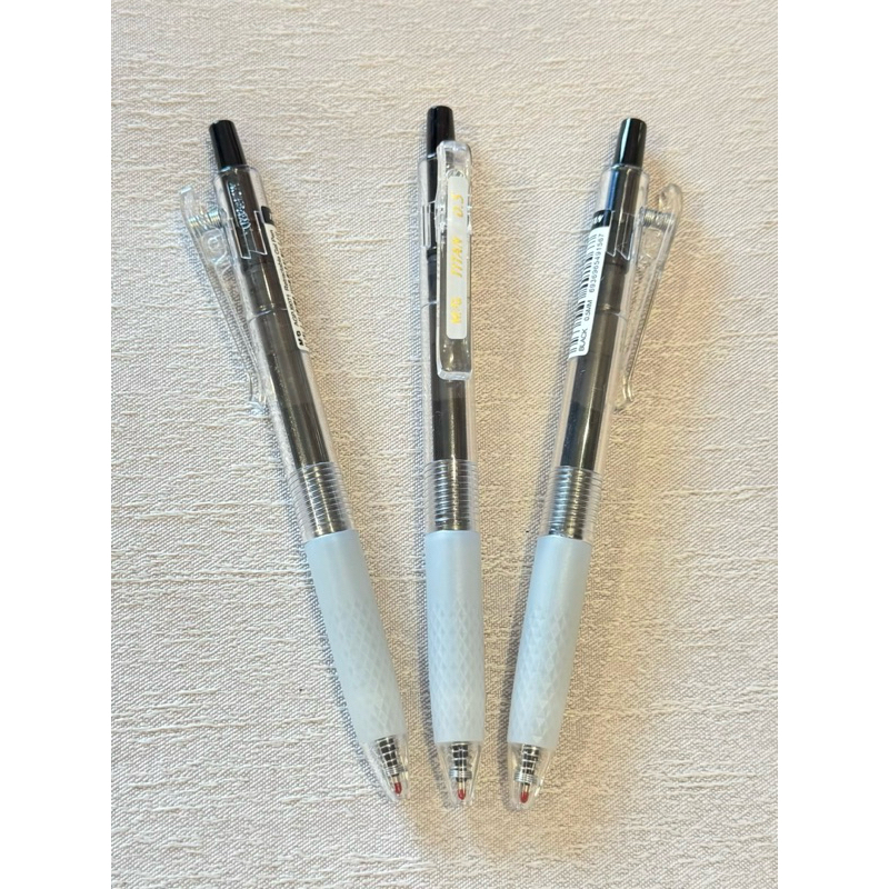 

MnG Titan Retractable Gel Pen Black AGPJ9071 0,5mm