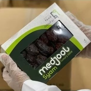 

Medjool Syam ukuran 1kg