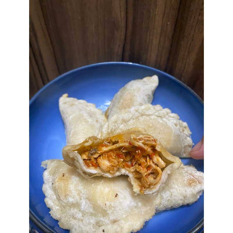 

Cireng Isi Ayam Suwir Pedas Isi 5pcs / 10pcs