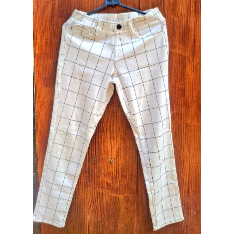 Celana Motif Kotak Wanita